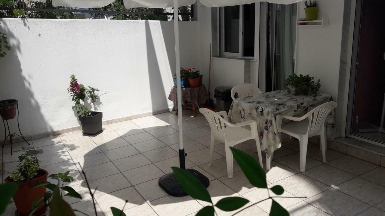 Dimos Apartment Thessaloníki Luaran gambar